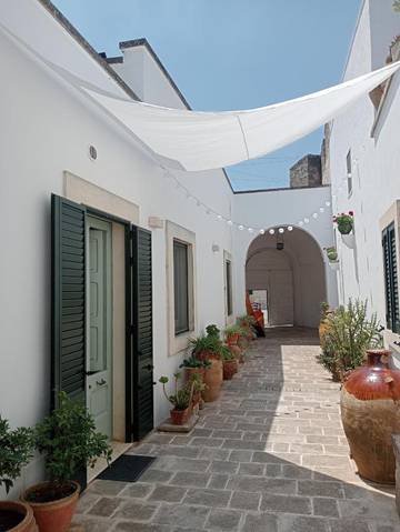 Gîte pour 4 personnes, avec terrasse à Calimera