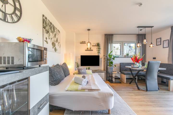 Apartamento inteiro, Apartamento Kapellenblick Auszeit com vista – Albcard incluída in Heroldstatt, Heroldstatt Region