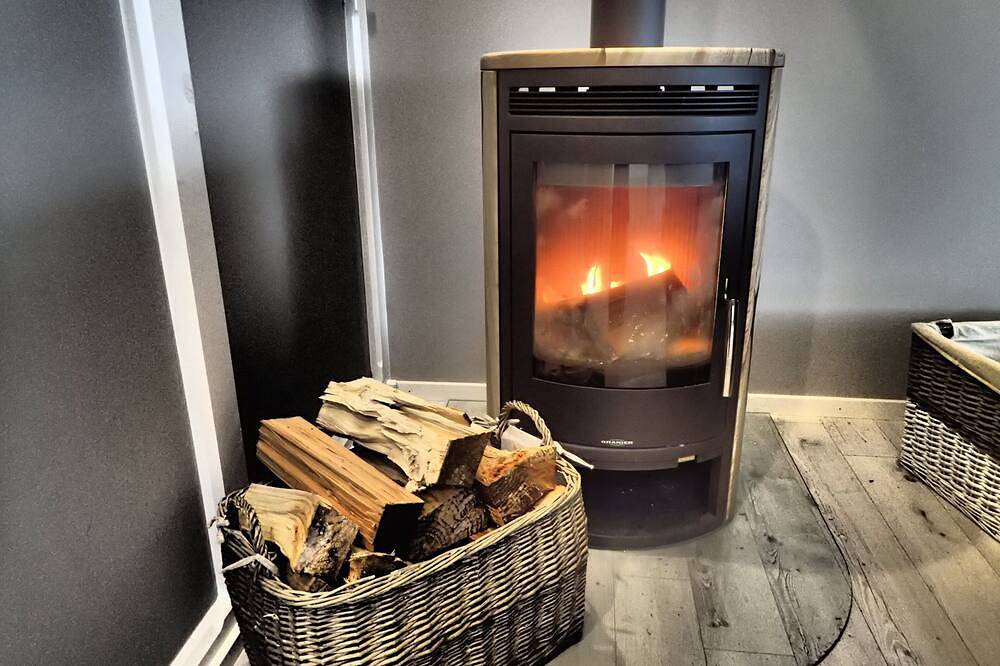 Hochwertiges Ferienhaus mit Wlan, Kamin & Fußbodenheizung in Güntersberge, Harzgerode