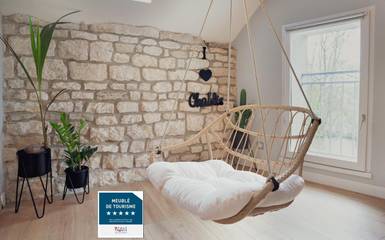 Gîte pour 5 personnes, avec vue et terrasse à Chablis