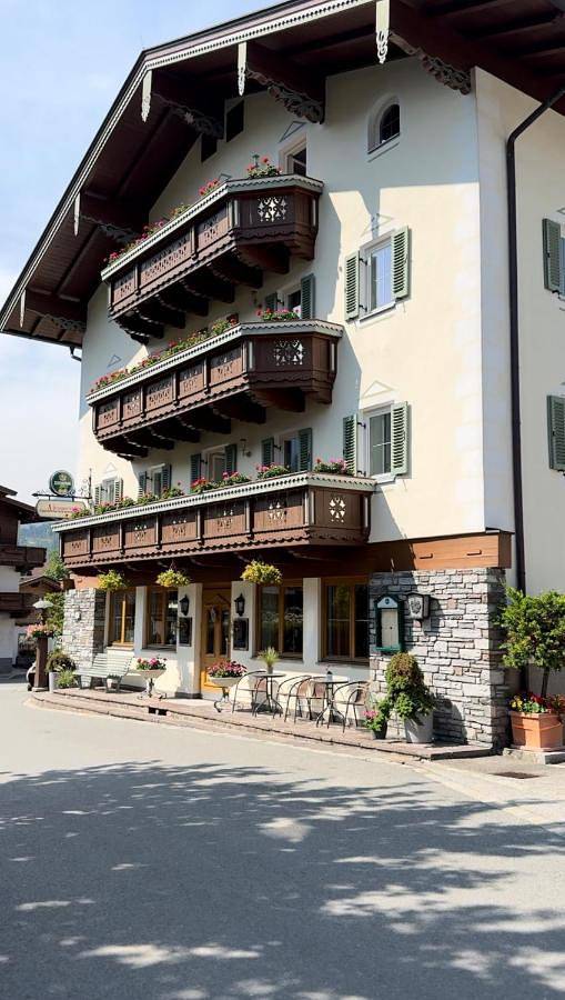 Pension voor 4 personen, met tuin en uitzicht in het Zillertal