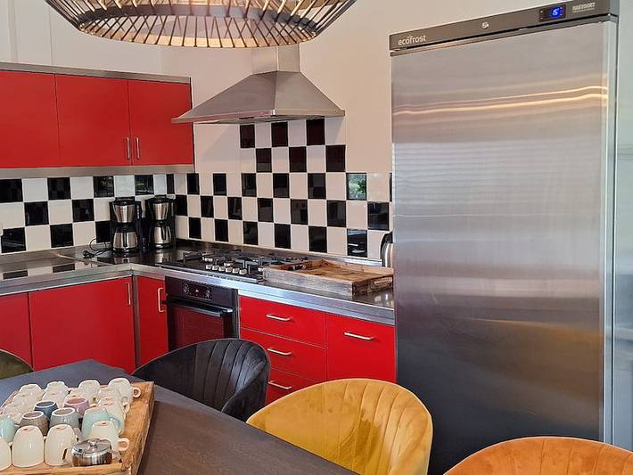 Ferienhaus für 42 Personen, mit Terrasse und Balkon/Terrasse in Giethoorn - 4
