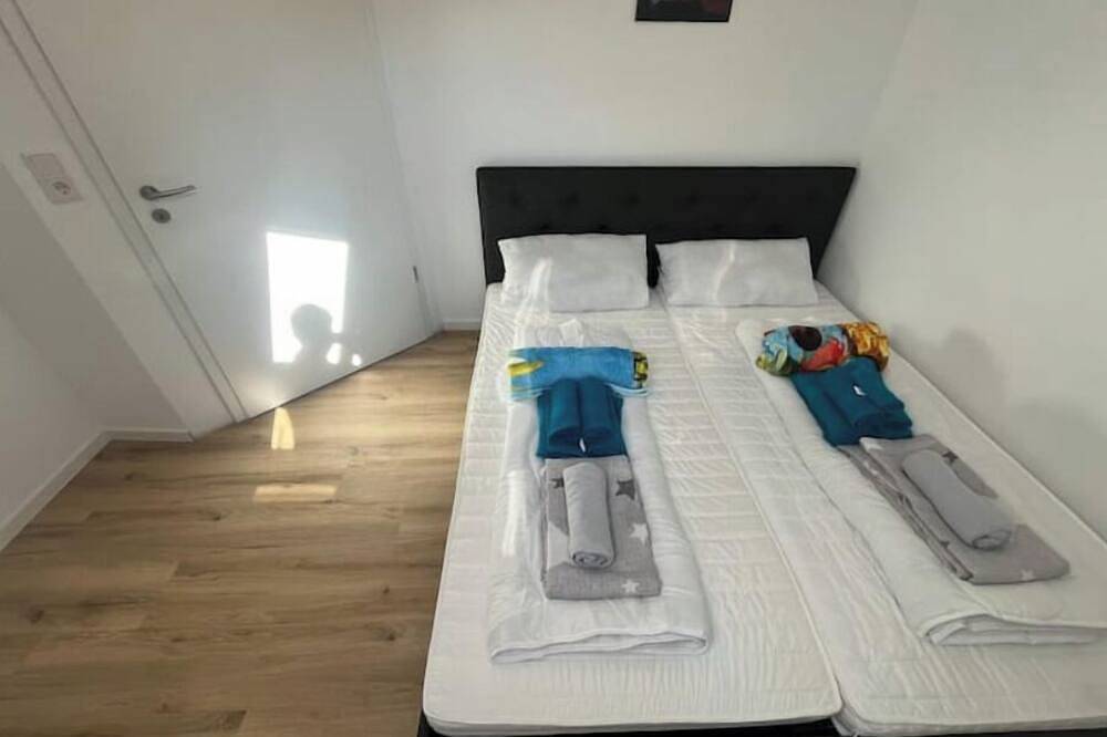 Ganze Wohnung, Fewo Foorden \"Wohnglück 1\" in Hesel, Nordseeküste