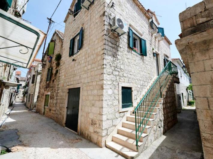 Maison d’hôte pour 4 personnes, avec Vue à Trogir - 3