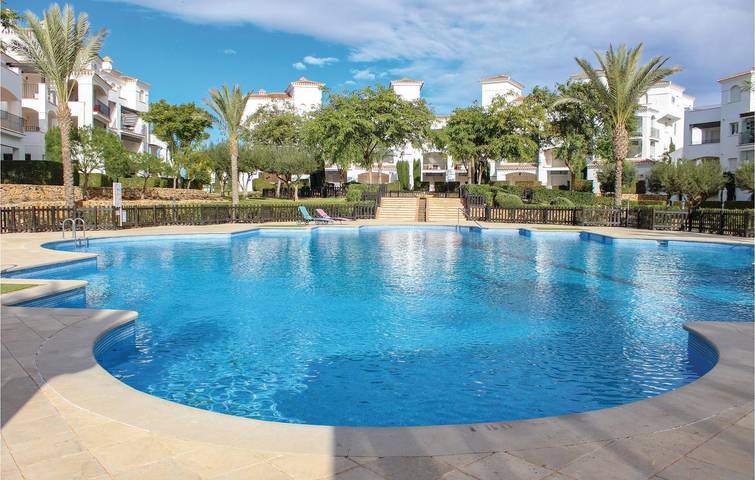Apartamento vacacional entero, Apartamento junto a la piscina con garaje y aire acondicionado in Torre-Pacheco, Costa Cálida