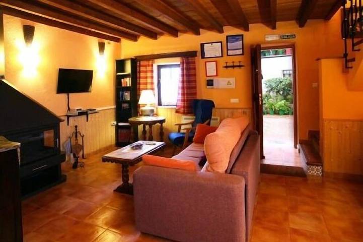 Maison de vacances pour 6 personnes, avec jacuzzi et jardin, animaux acceptés - 1