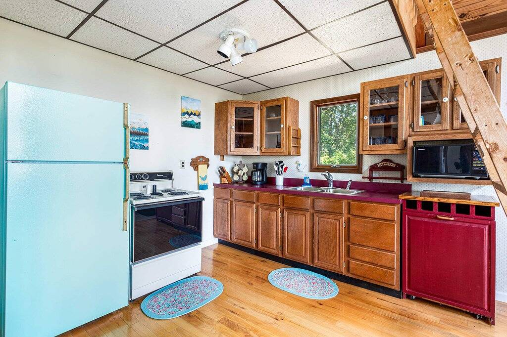 Glamping for 6 Guests in Blue Ridge Mountains, West Virginia