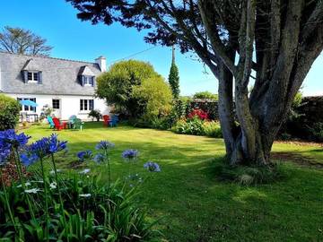 Gîte pour 7 personnes, avec terrasse et vue, animaux acceptés à Saint-Jean-du-Doigt