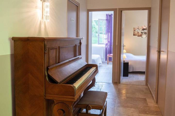 Location de vacances pour 10 personnes, avec jacuzzi et jardin à Rouffignac-Saint-Cernin-de-Reilhac - 3