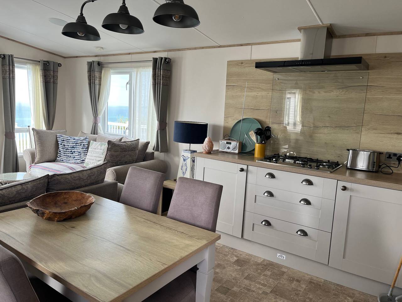 Seaview,Sleeps 4to6,Pet friendly, Parking in Dorset