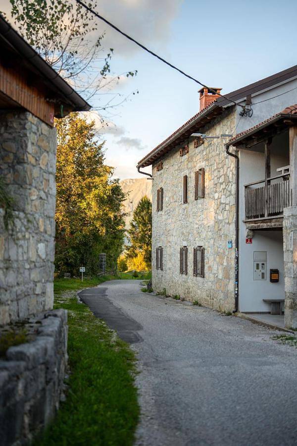 Location de vacances pour 4 personnes, avec jardin et vue, animaux acceptés à Kobarid - 2