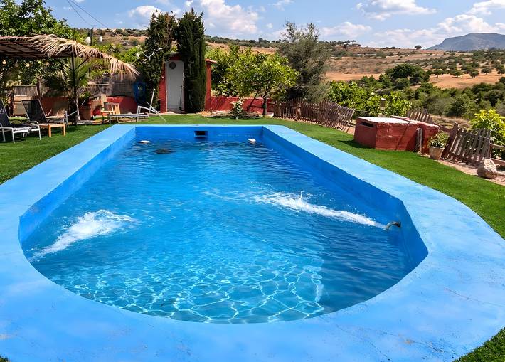 Country House 'La Serrana' with Mountain View, Wi-Fi and Air Conditioning in Pizarra, Cordillera Penibética