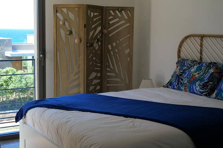 Location de vacances pour 6 personnes, avec piscine et jardin dans Plage de la Marine de Davia - 4