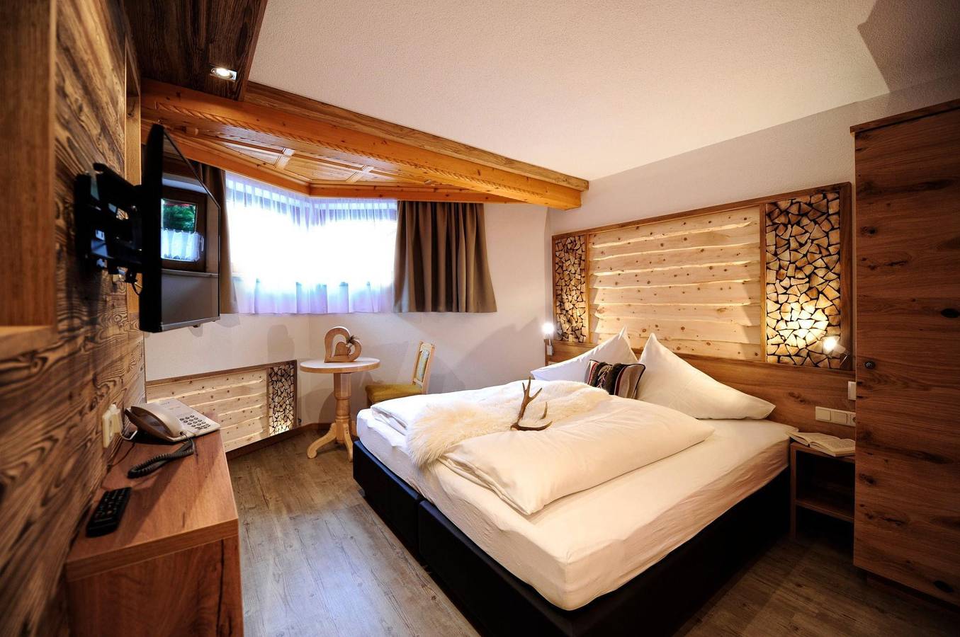 Apartamento vacacional entero, Fw Höllkar für 3-4 Pers./2 Schlafr/Dusche,Wc in Ischgl, Verwall mountains