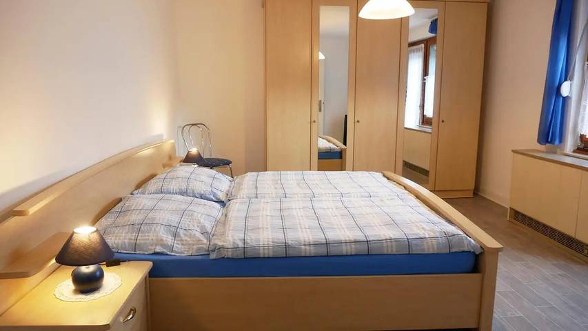 Ferienwohnung für 5 Personen, mit Terrasse in Zell (Mosel) - 2