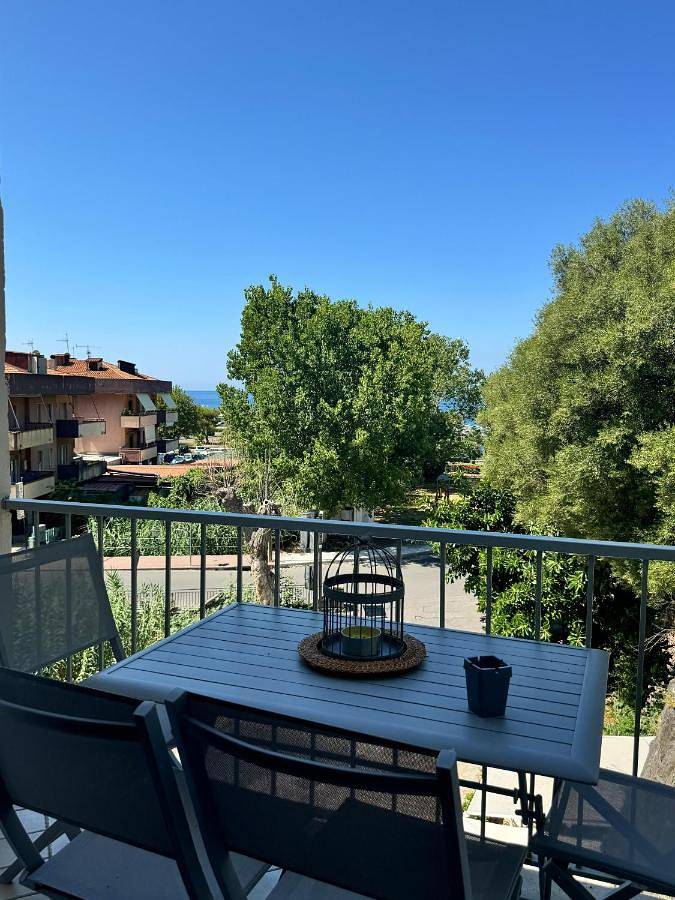 Appartamento per 6 persone, con balcone e panorama a Scalea