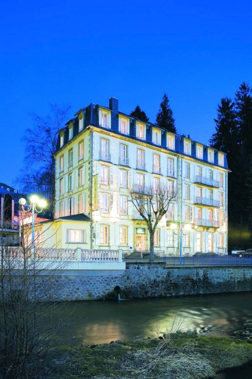 Le Parc Des Fees Hôtel Retaurant & Spa in La Bourboule, Parc naturel régional des Volcans d'Auvergne