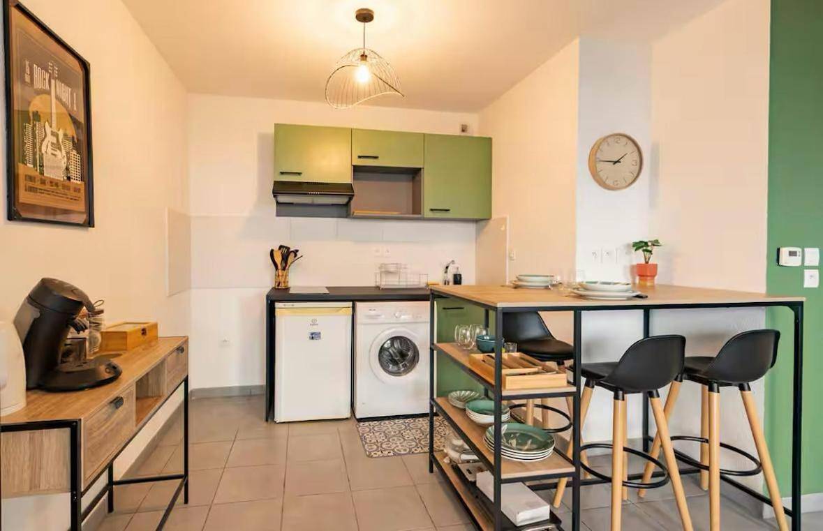 Appartement entier, Confort et calme en rez-de-chaussée in Villeneuve-Tolosane, Toulouse et ses environs