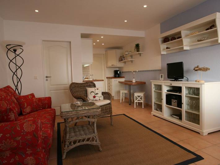 Ferienwohnung für 2 Personen, mit Terrasse und Garten sowie Sauna in Middelhagen - 4