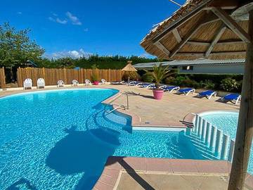 Camping pour 6 personnes, avec bassin pour enfant dans le Morbihan