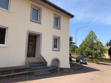 Ferienhaus für 10 Personen, mit Garten und Sauna, kinderfreundlich in Saarburg und Umgebung