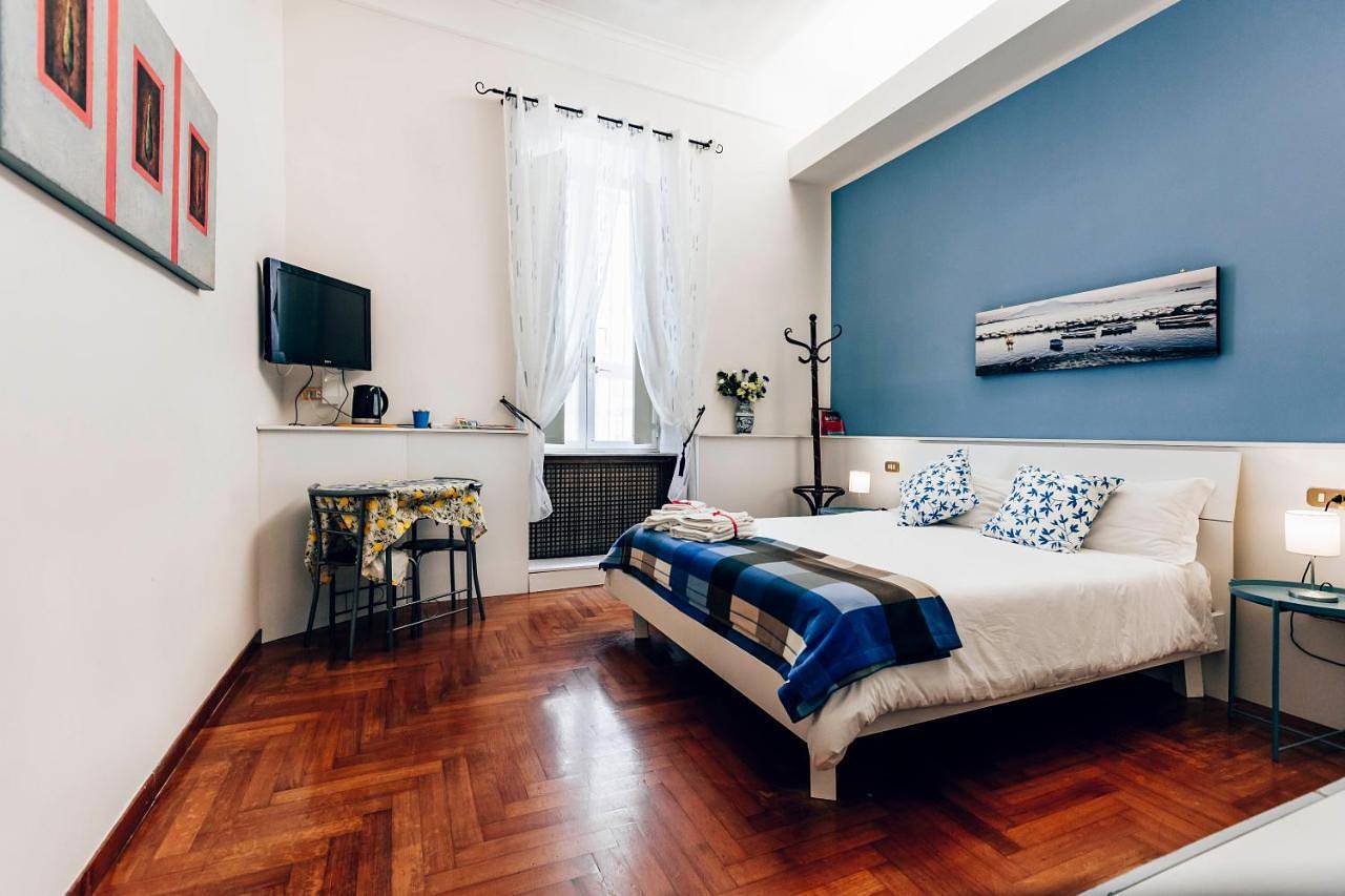 La Casa Del Sole A Mergellina in Posillipo, Napoli