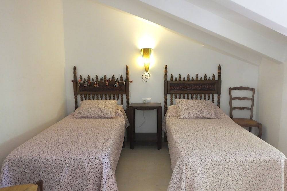 Appartement entier, Élégant appartement de 2 chambres au coeur de la vieille ville de Céret in Céret, Côte méditerranéenne (France)