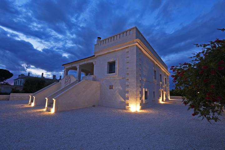 Appart’hôtel pour 7 personnes, avec vue ainsi que jardin et piscine