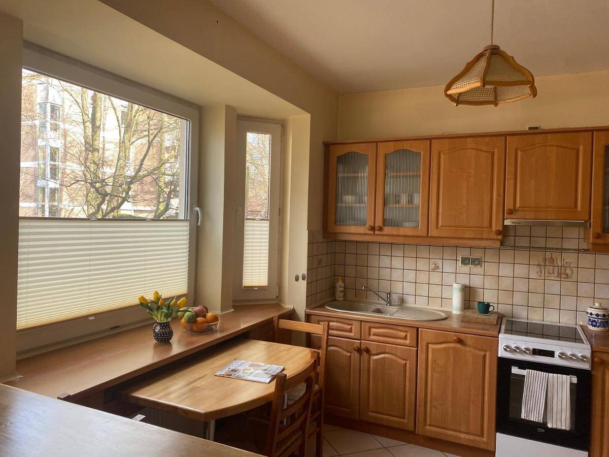 Cały apartament, Apartament u Basi przy Centrum Zdrowia Dziecka in Wawer, Warszawa