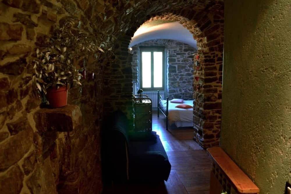 B&B Da Marta: Quadruple Room in Apricale, Ligurian Alps