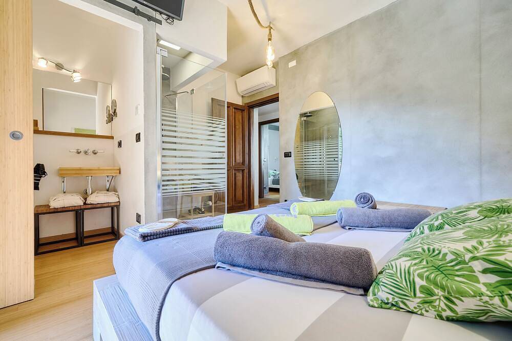 Moderno Chalet delle Alpi per sport,relax, storia paesaggi dolomitici pet free in Borno, Prealpi Bergamasche Orientali