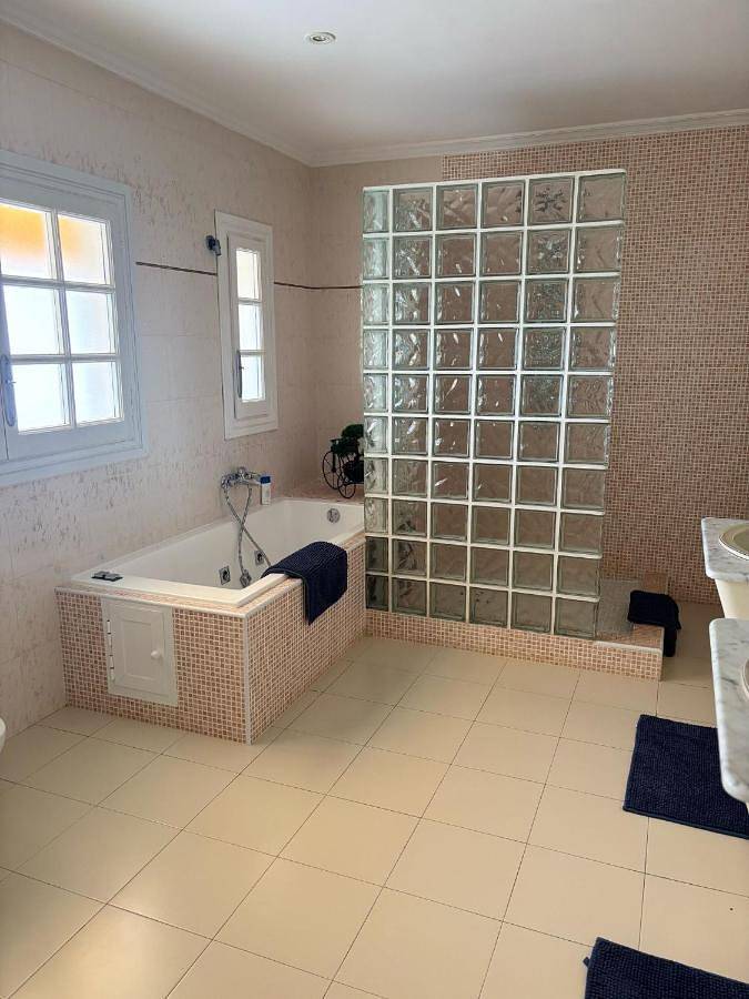Chambre d’hôte pour 2 personnes, avec vue ainsi que jardin et piscine à Mijas - 2