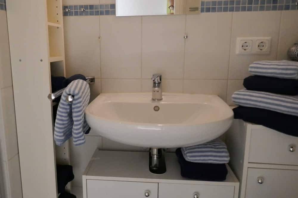 Ganze Wohnung, Ferienwohnung 2 - Ferienwohnung Obsthof Hein Garrn in Mittelnkirchen, Altes Land Stade