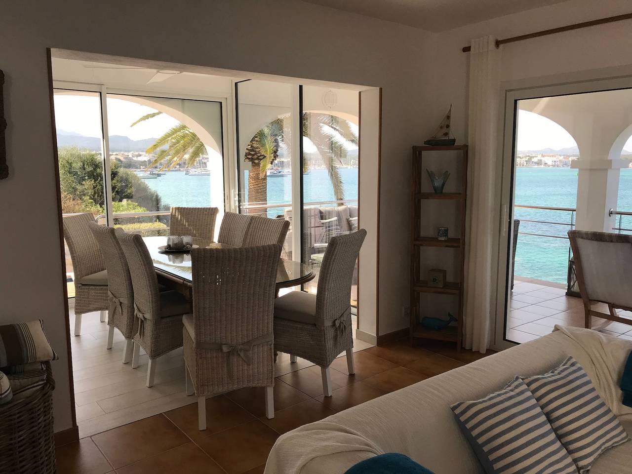Ferienhaus 'Vora Mar' mit Meerblick, Wi-Fi und Klimaanlage in Portocolom, Felanitx
