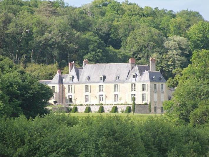 Location de vacances pour 2 personnes, avec piscine ainsi que jardin et vue à Saint-Paterne-Racan - 2