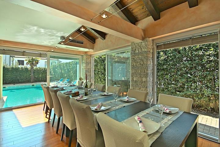 Ferienhaus mit Meerblick für 10 Personen, mit Garten und Balkon sowie Pool in Poreč - 4