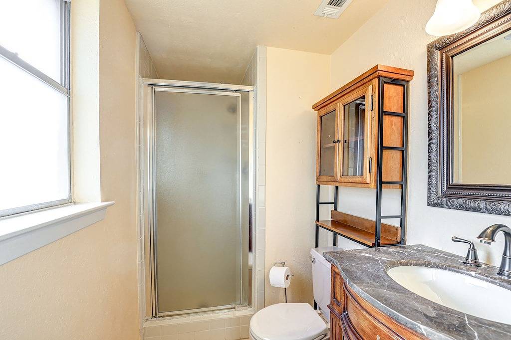 Walk to World Cup! - Pool - Playset - 6 Beds in Arlington, Tarrant County