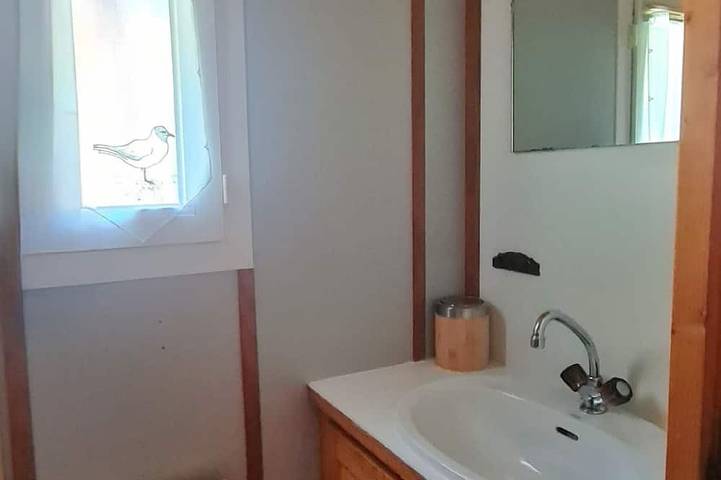 Gîte pour 4 personnes, avec jardin à Tournavaux - 4