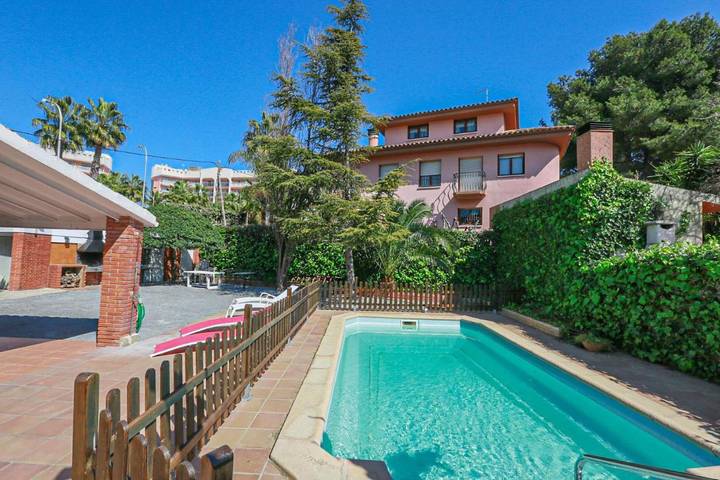 Villa pour 11 personnes, avec piscine à Salou - 3