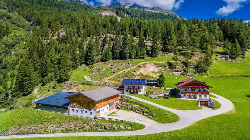 Ferienwohnung für 4 Personen, mit Garten und Ausblick