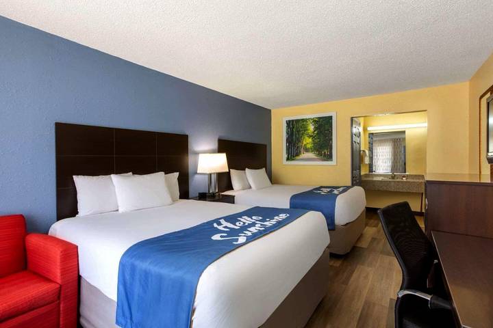 Hotel für 3 Personen, mit Garten und Pool - 1