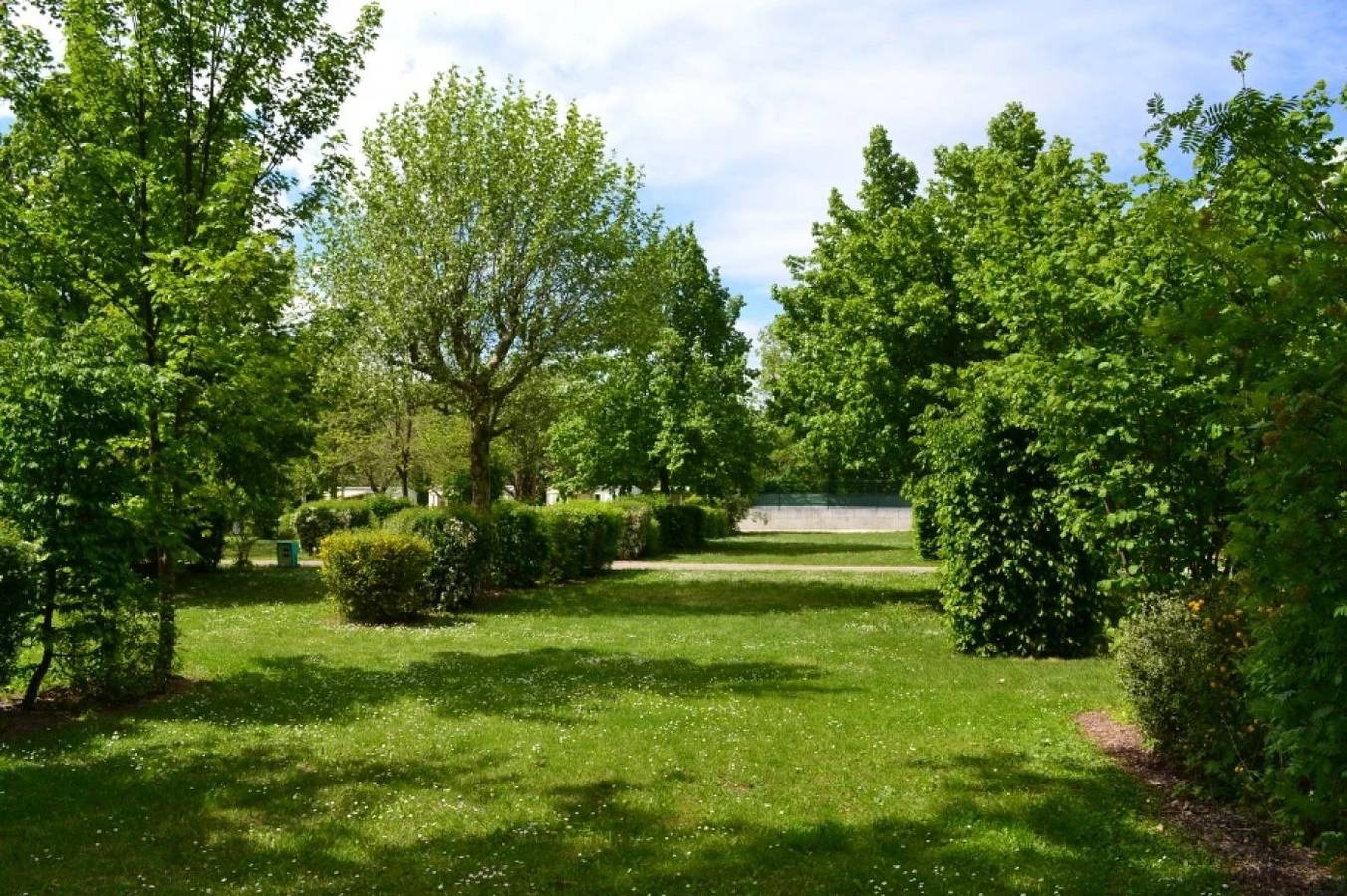 Camping 3 étoiles - Piscine  - ccbgaai in Mens, Isère