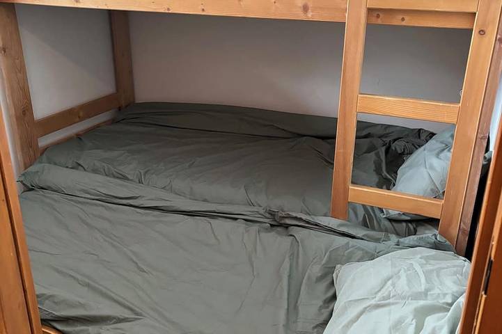 Appartement entier, Charmant Duplex 4-8 personnes, Vars-les-Claux, le hameau des Rennes. in Vars, Région de Briançon