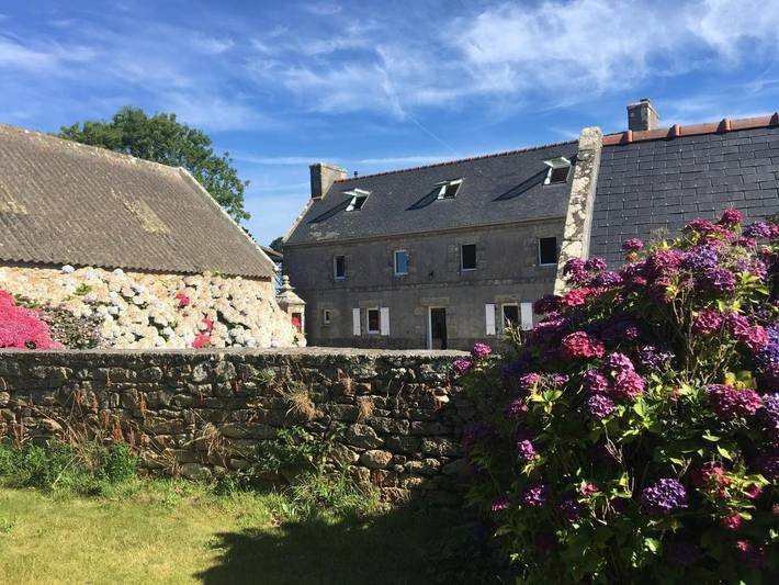 Location de vacances pour 9 personnes, avec Jardin à Cléden-Cap-Sizun - 2