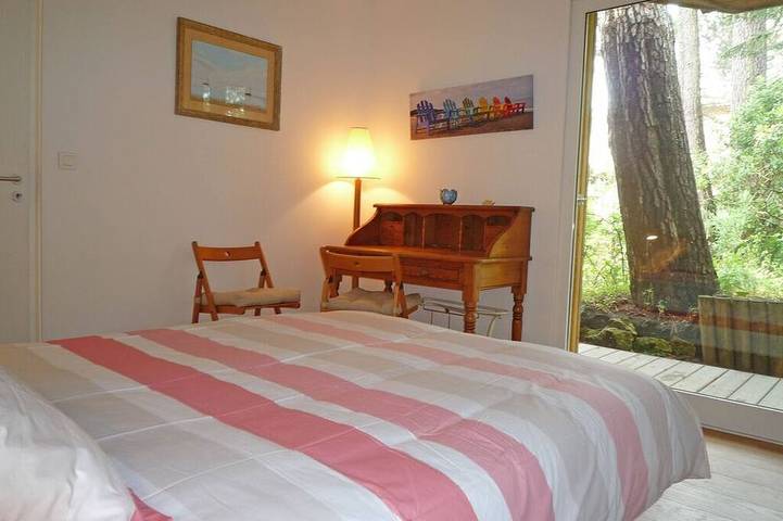 Location de vacances pour 4 personnes, avec Jardin dans Plage du Mauret - 2
