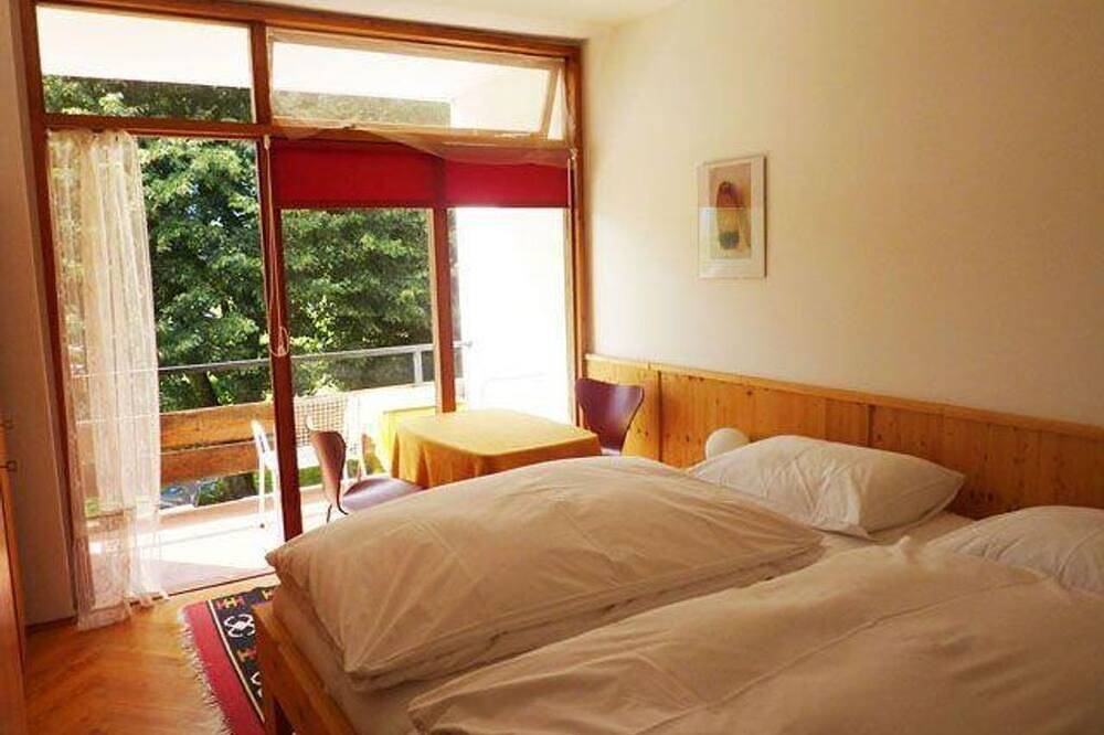 Ganze Wohnung, Appartement 3 - Gästehaus Bulfon in Steindorf am Ossiacher See, Bezirk Feldkirchen