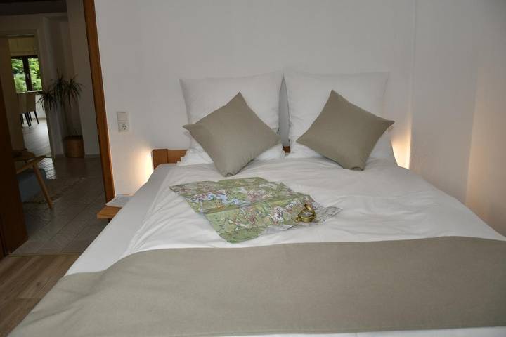 Ferienhaus für 2 Personen, mit Terrasse und Ausblick in Gemünd