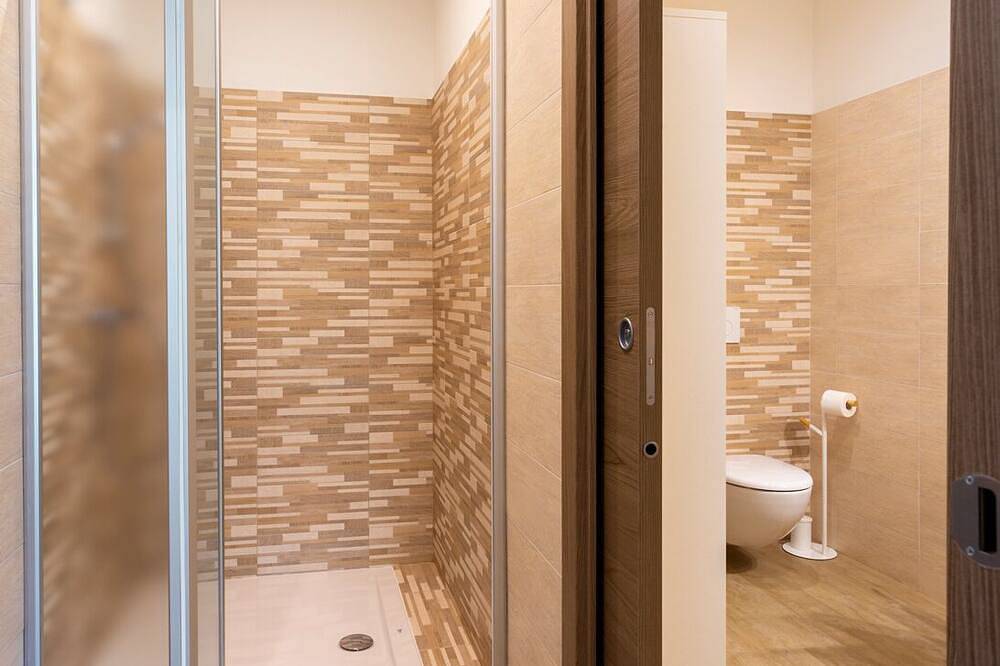 Ganze Wohnung, Lodge \"Le Soleil\" Sport und Natur Molveno Al Lago **** in Molveno, Brentagruppe