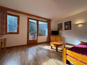 Cottage pour 4 personnes, avec sauna et balcon, animaux acceptés dans La Tania