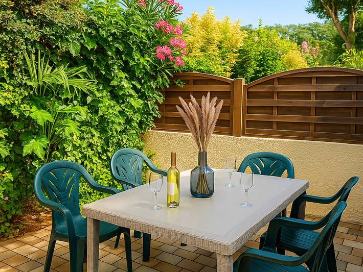 Maison de vacances pour 4 personnes, avec piscine et terrasse, animaux acceptés